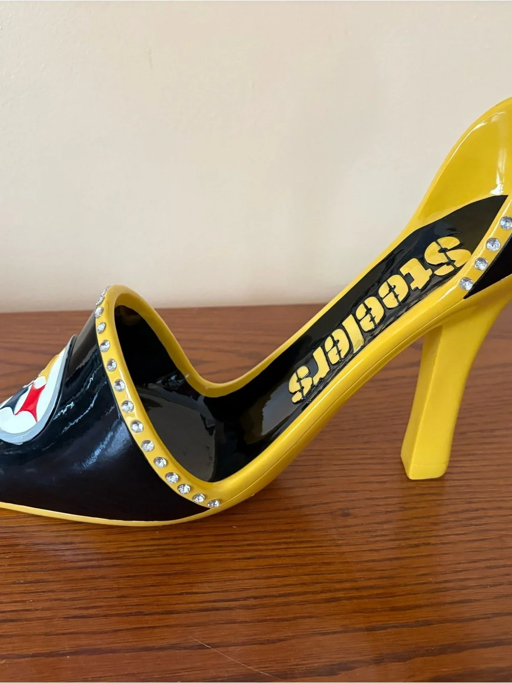 Pittsburgh Steelers Black and Yellow Wine Bottle holder